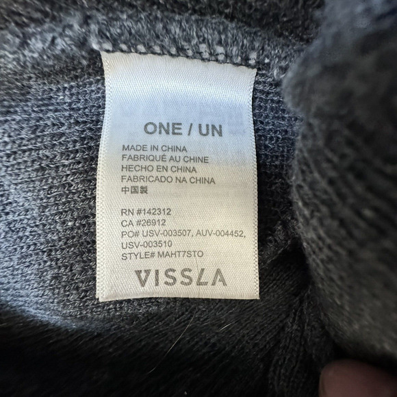 Lot of 4 Winter Beanies Mixed Brands Knit Caps Unisex Fashion Accessories - Picture 8 of 10